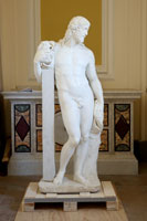 ミケランジェロの彫刻像