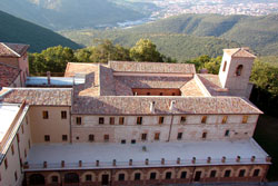 聖シルヴェストロ修道院俯瞰