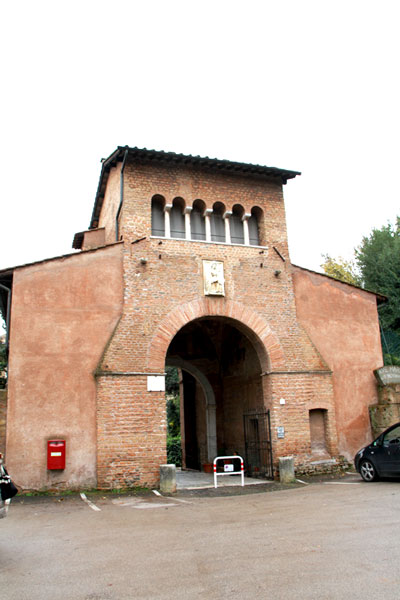 修道院玄関